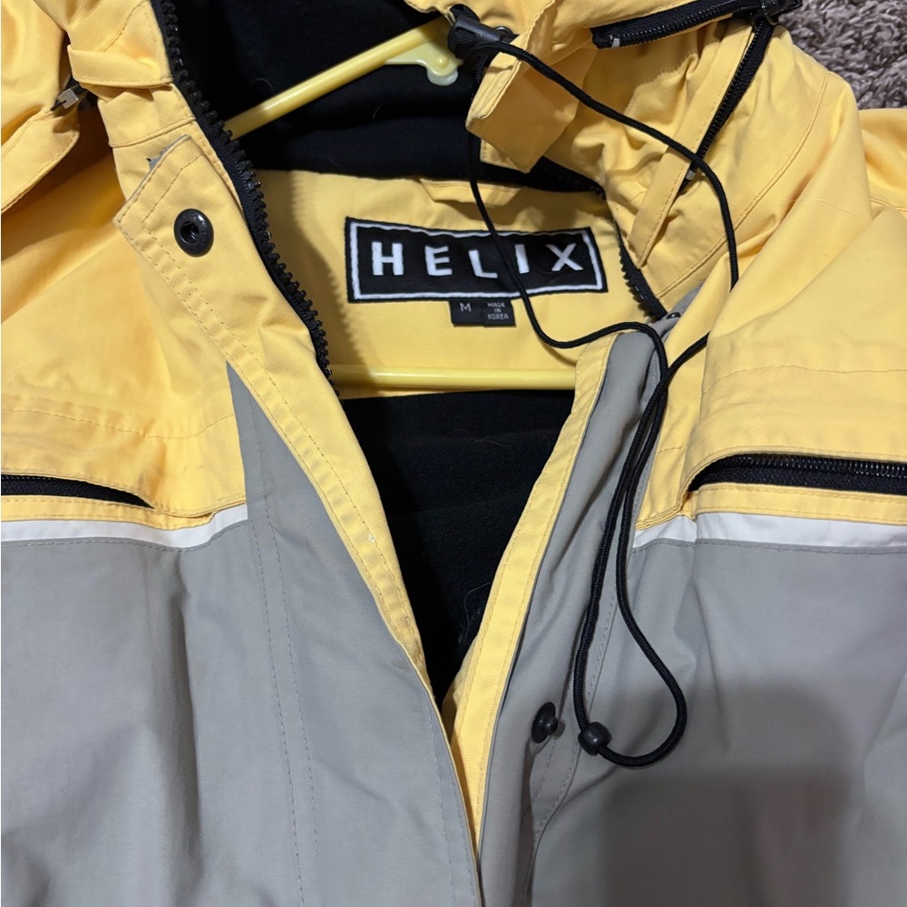 Yellow and Gray Men's Jacket - Picture 2 of 3